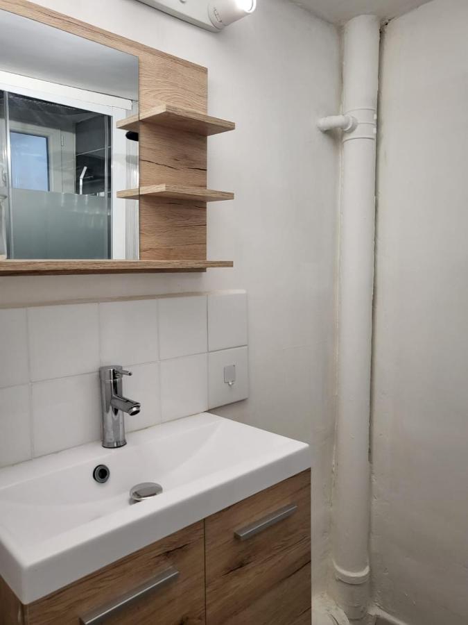 Appartement Avec Son Toit Terrasse, En Plein Coeur De Marsilia Exterior foto